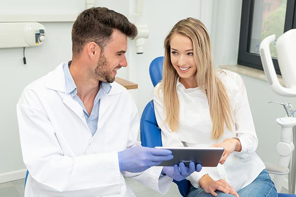 What A General Dentist Exam Involves